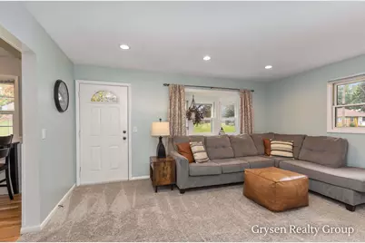 2034 Acton Road NW, Grand Rapids, MI 49504 - Photo 6