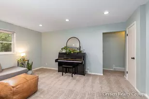 2034 Acton Rd NW, Grand Rapids, MI 49504 - Photo 8