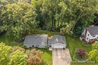 2034 Acton Road NW, Grand Rapids, MI 49504 - Photo 30