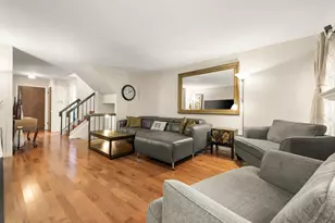25073 Oakbrooke Dr, Southfield, MI 48033 - Photo 6
