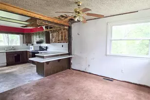 3871 W Bacon Rd, Hillsdale, MI 49242 - Photo 10