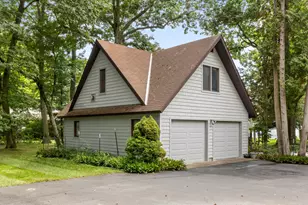 6529 Edgewater Dr, Honor, MI 49640 - Photo 52