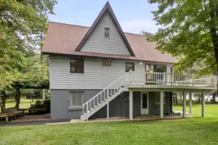 6529 Edgewater Dr, Honor, MI 49640 - Photo 14