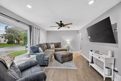 71 N Mason Avenue, Battle Creek, MI 49037 - Photo 6