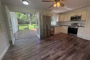 5910 Orchard Ct, Lansing, MI 48911 - Photo 10