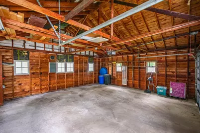 90 W Kingman Avenue, Battle Creek, MI 49014 - Photo 8