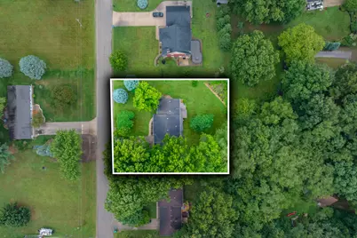 52135 Nancy Lane, Three Rivers, MI 49093 - Photo 6
