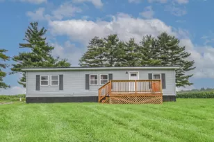 8820 S Lake Pleasant Rd, Hillsdale, MI 49242 - Photo 1