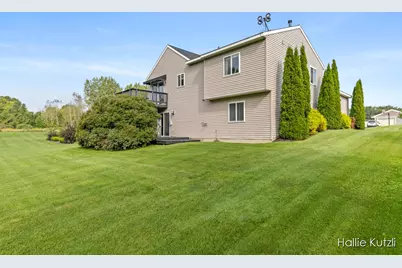 1226 S Hill Drive, Sparta, MI 49345 - Photo 22