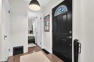 1719 Alamo Ave, Kalamazoo, MI 49006 - Photo 2