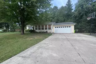 1311 Crescent St, Greenville, MI 48838 - Photo 1