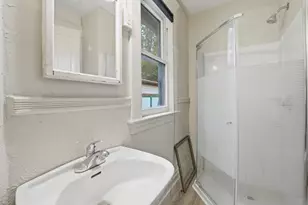 712 W Walnut St, Kalamazoo, MI 49007 - Photo 14