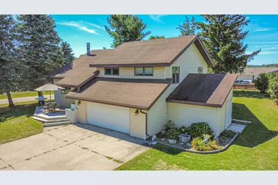 1030 N Par Drive, Weidman, MI 48893 - Photo 2