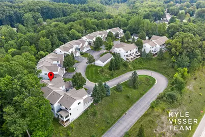 816 Pinnacle Run Drive SE #21, Grand Rapids, MI 49546 - Photo 40