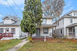 209 E Mt Hope Ave, Lansing, MI 48910 - Photo 2