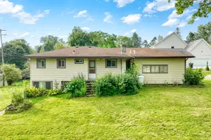 12005 Highland Dr, Tipton, MI 49287 - Photo 2