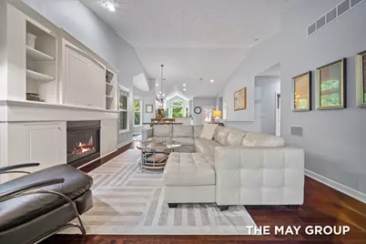 2431 Summit Ridge Drive NE, Grand Rapids, MI 49505 - Photo 20