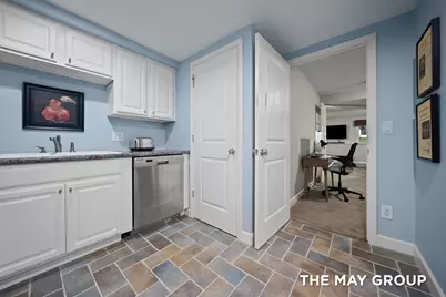 2431 Summit Ridge Drive NE, Grand Rapids, MI 49505 - Photo 58