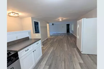 24190 M-78, Battle Creek, MI 49017 - Photo 6