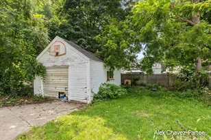 1933 Alba Ave SW, Wyoming, MI 49509 - Photo 16