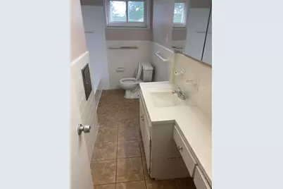 16790 Bell Avenue, Eastpointe, MI 48021 - Photo 12