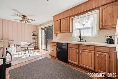 1732 Benjamin Avenue NE, Grand Rapids, MI 49505 - Photo 6