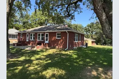 708 Upton Avenue, Springfield, MI 49037 - Photo 2