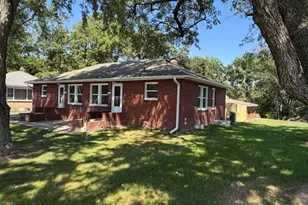 708 Upton Ave, Springfield, MI 49037 - Photo 2