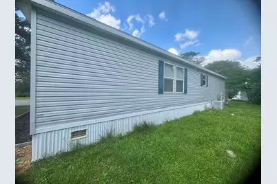 7061 W Bickett Boulevard, Lansing, MI 48911 - Photo 4