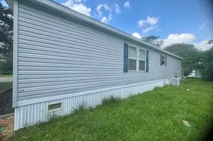 7061 W Bickett Blvd, Lansing, MI 48911 - Photo 4