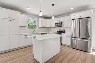 360 N Sherman St, Allegan, MI 49010 - Photo 6