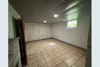 635 E Main Street, Benton Harbor, MI 49022 - Photo 26