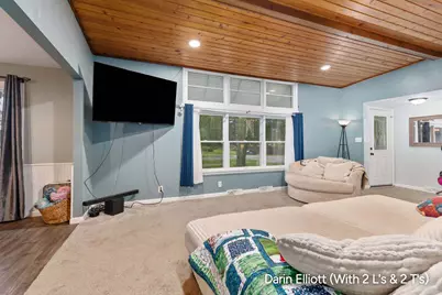 176 N State Street, Woodland, MI 48897 - Photo 6