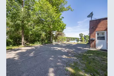 601 N Kalamazoo Street, Paw Paw, MI 49079 - Photo 38