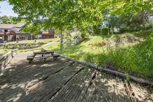 601 N Kalamazoo St, Paw Paw, MI 49079 - Photo 32