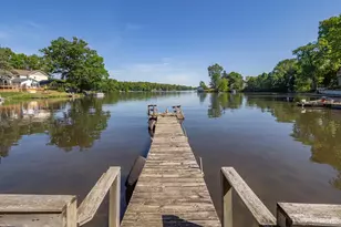 601 N Kalamazoo St, Paw Paw, MI 49079 - Photo 2