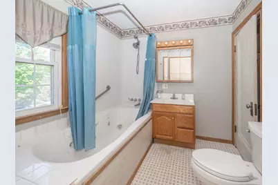 601 N Kalamazoo Street, Paw Paw, MI 49079 - Photo 22