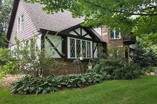 5163 Burning Tree Rd, Kalamazoo, MI 49009 - Photo 2