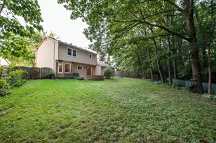 312 Burr Oak Dr, Ann Arbor, MI 48103 - Photo 2