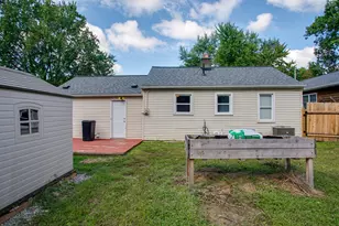 6445 Sommerset Rd, Lansing, MI 48911 - Photo 18