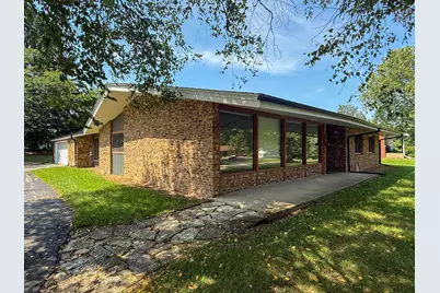 820 Iroquois Trail, Niles, MI 49120 - Photo 2