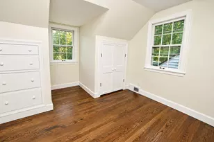 714 Ashley Dr, Kalamazoo, MI 49048 - Photo 14