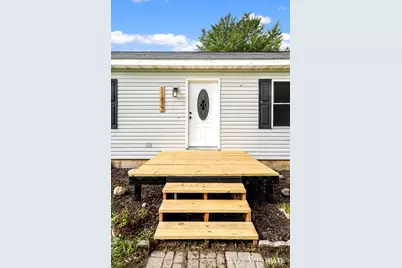 11877 Elkins Street NE, Greenville, MI 48838 - Photo 4