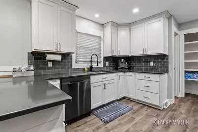 7381 Sunset Avenue, Jenison, MI 49428 - Photo 6