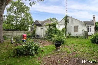 1587 Peck Street, Muskegon, MI 49441 - Photo 22
