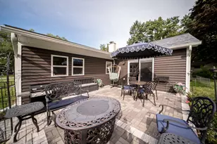 26532 Springfield Dr, Farmington Hills, MI 48334 - Photo 6