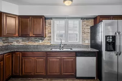 52 W 17th Street, Holland, MI 49423 - Photo 12