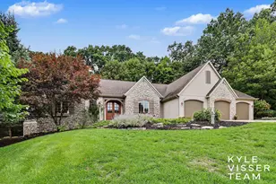 7685 Wood Violet Ct SE, Ada, MI 49301 - Photo 4