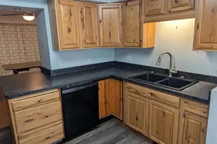 504 Adams St, Ludington, MI 49431 - Photo 14