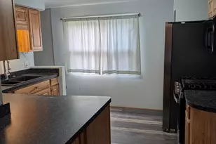 504 Adams St, Ludington, MI 49431 - Photo 12